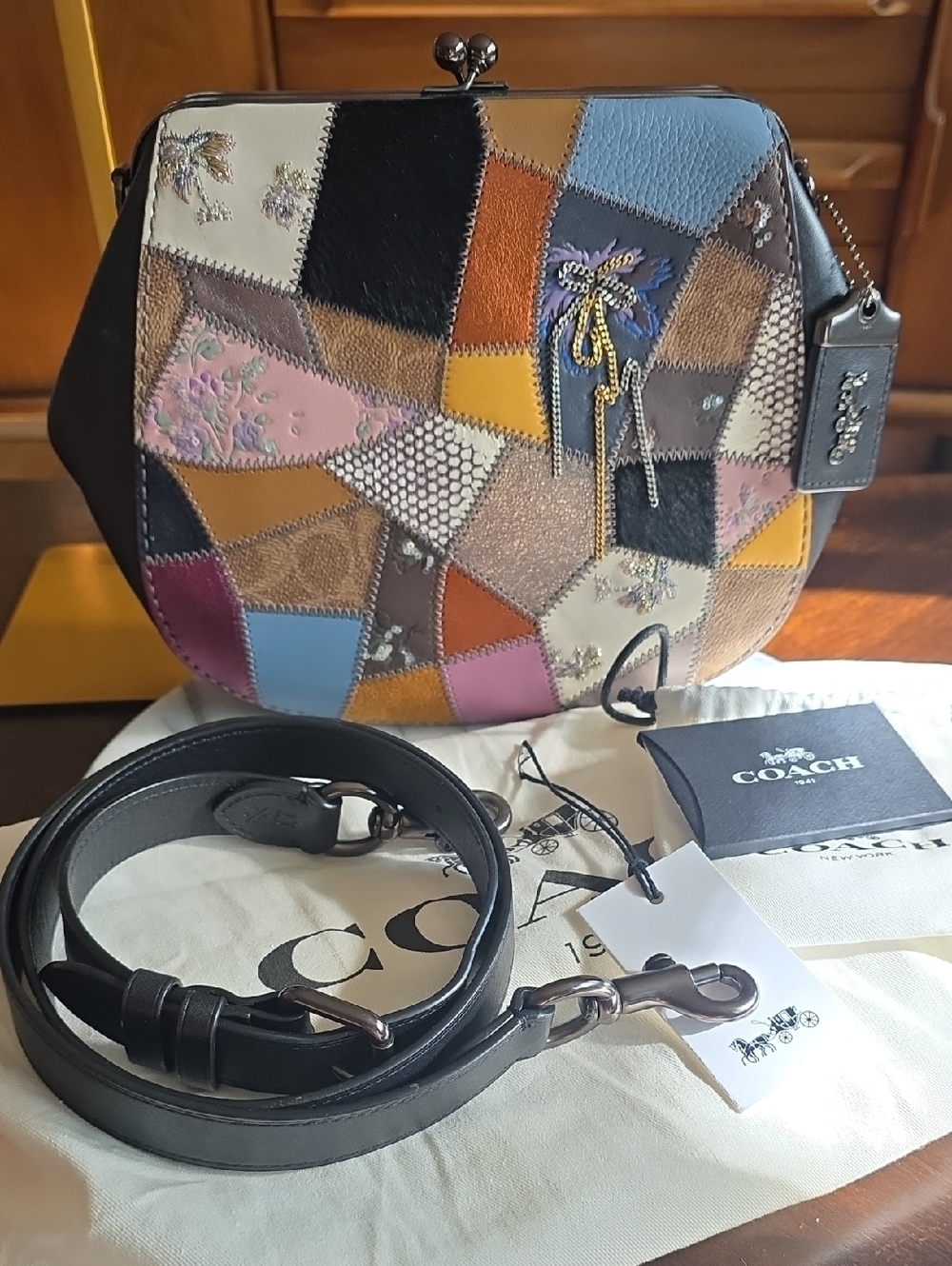 Coach 2018 Patchwork 1941 Kisslock Crossbody 💙